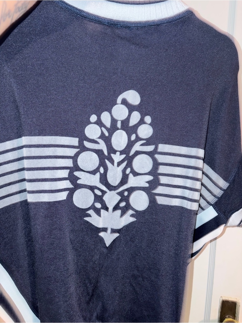 NWT free people Navy Blue Floral top - Picture 6 of 6